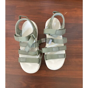 Women's Nike Green and White Platform Sandals Size 9